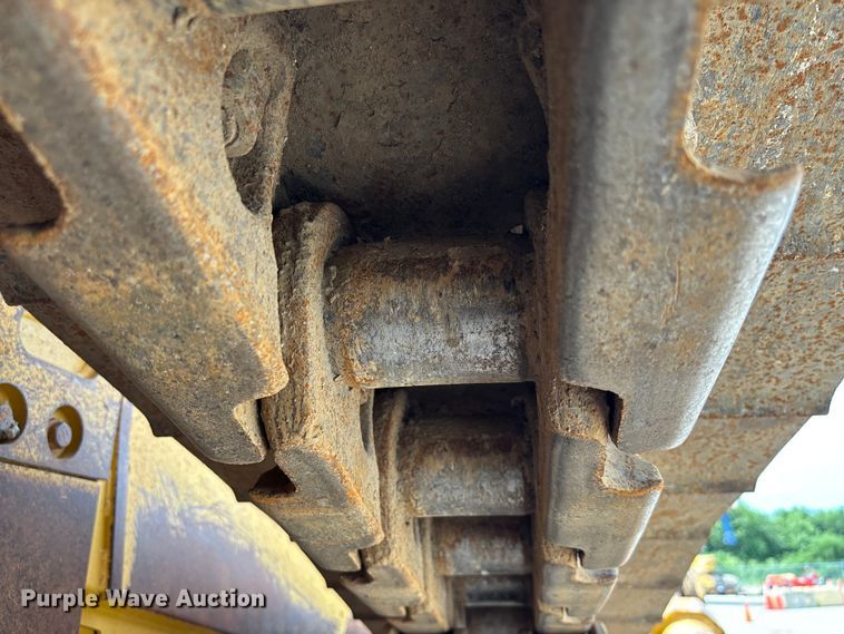 image for item FC1695 2018 Caterpillar D8T dozer
