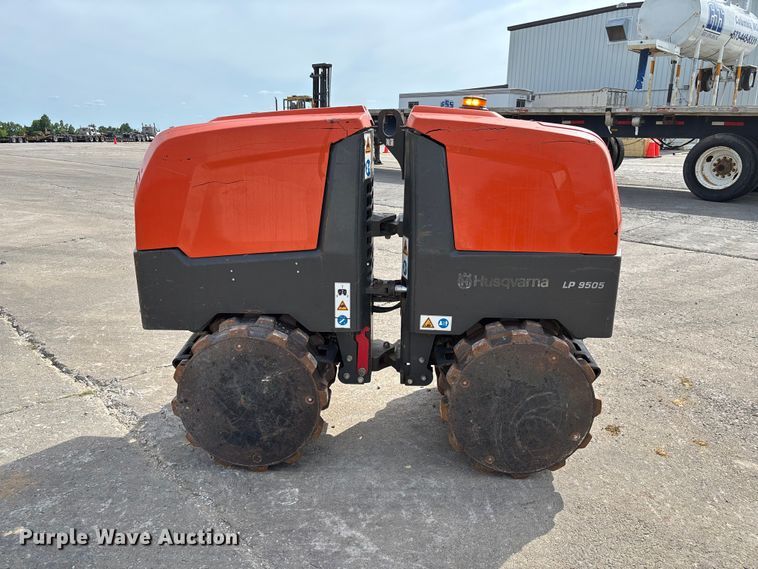 image for item FC1696 2020 Husqvarna LP9505 trench compactor