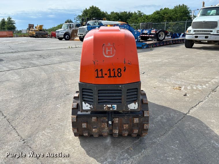 image for item FC1696 2020 Husqvarna LP9505 trench compactor
