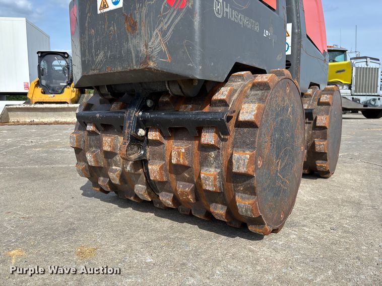 image for item FC1696 2020 Husqvarna LP9505 trench compactor