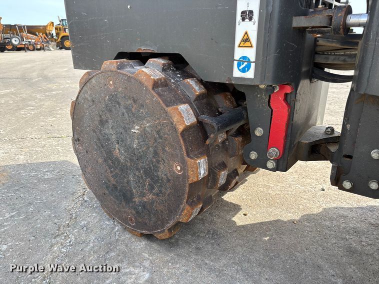 image for item FC1696 2020 Husqvarna LP9505 trench compactor