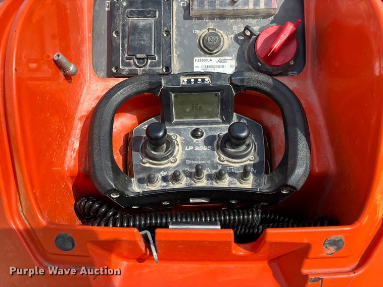 image for item FC1696 2020 Husqvarna LP9505 trench compactor