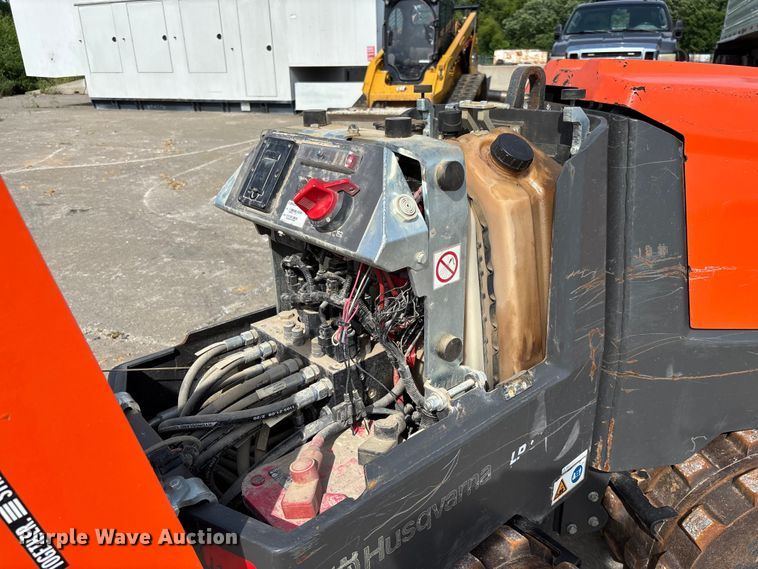 image for item FC1696 2020 Husqvarna LP9505 trench compactor