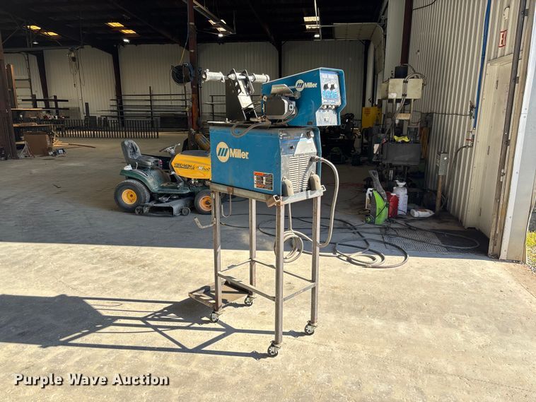 image for item FC1710 Miller Invision 456P welder/generator