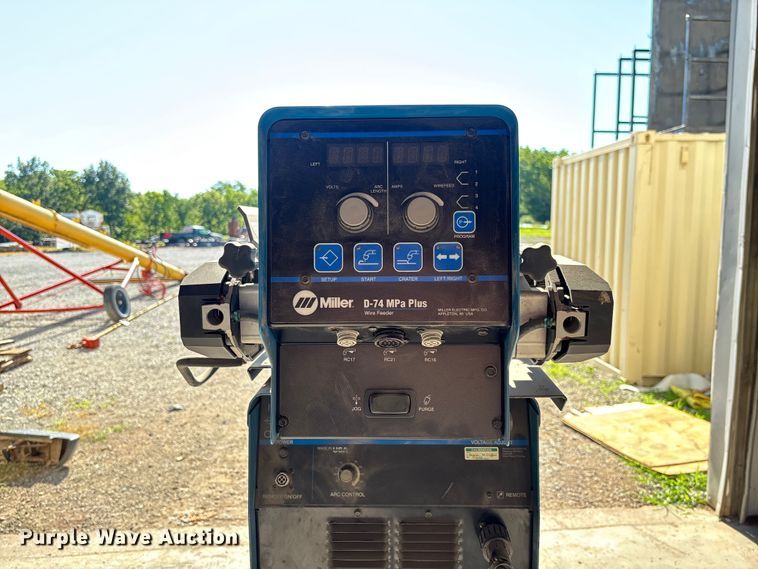 image for item FC1710 Miller Invision 456P welder/generator