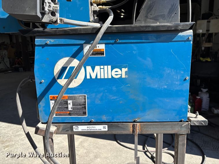 image for item FC1711 Miller Invision 456P welder/generator