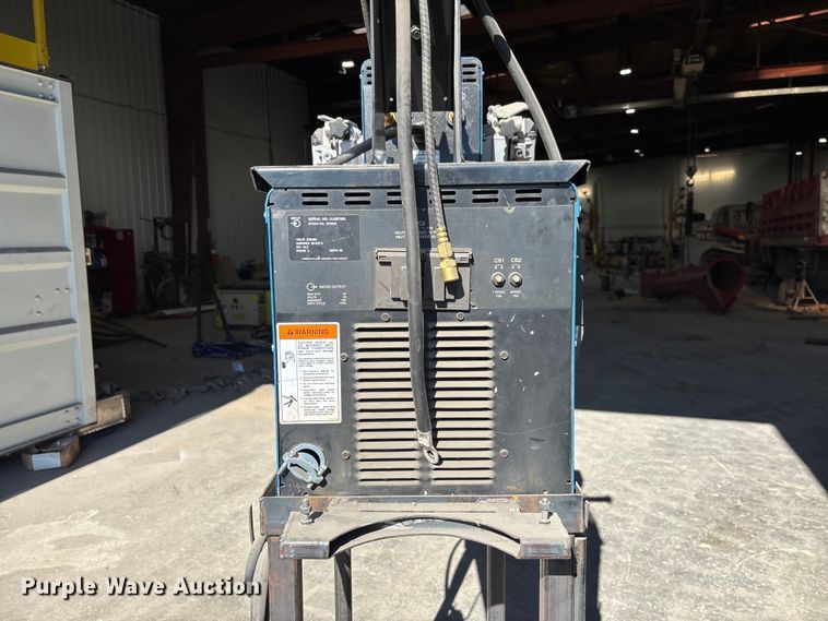 image for item FC1711 Miller Invision 456P welder/generator
