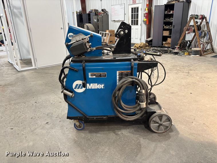 image for item FC1712 Miller PipeWorx 400 welder