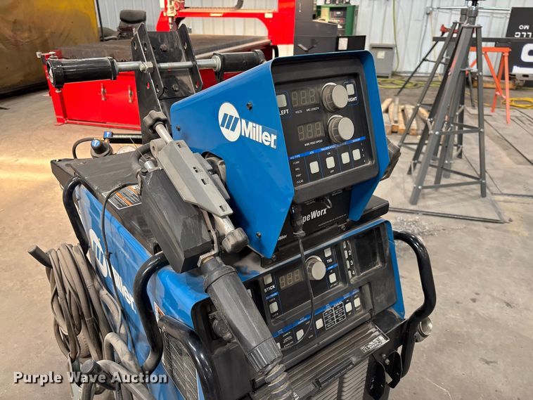 image for item FC1712 Miller PipeWorx 400 welder