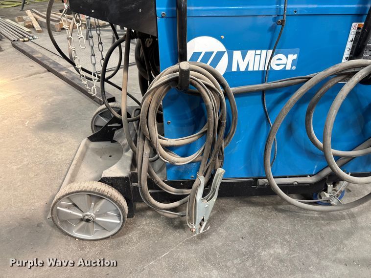 image for item FC1712 Miller PipeWorx 400 welder