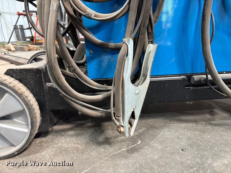 image for item FC1712 Miller PipeWorx 400 welder