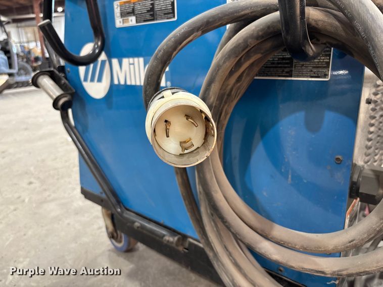 image for item FC1712 Miller PipeWorx 400 welder