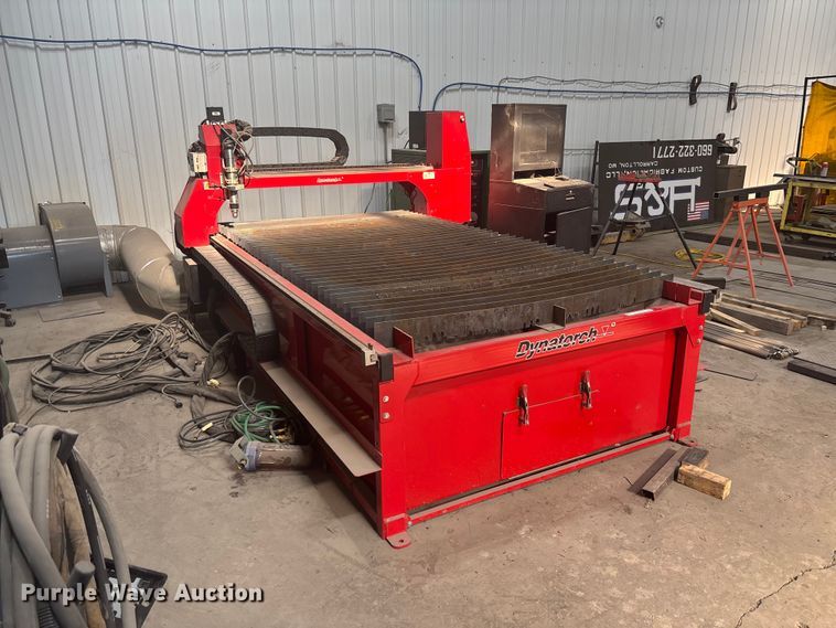 image for item FC1713 DynaTorch XLE plasma cutting table and plasma cutter