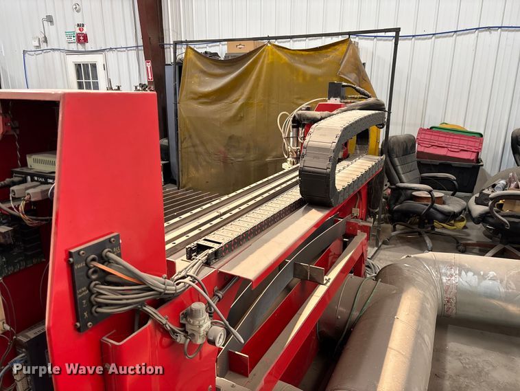 image for item FC1713 DynaTorch XLE plasma cutting table and plasma cutter