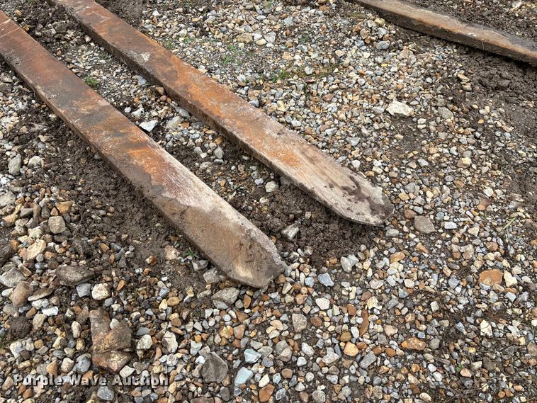 image for item FC1753 (2) sets of wheel loader forks