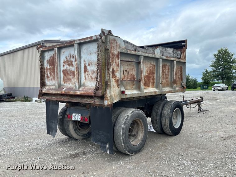image for item FC1756 1979 end dump pup trailer