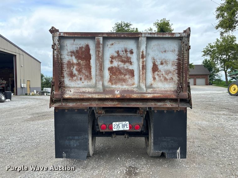 image for item FC1756 1979 end dump pup trailer