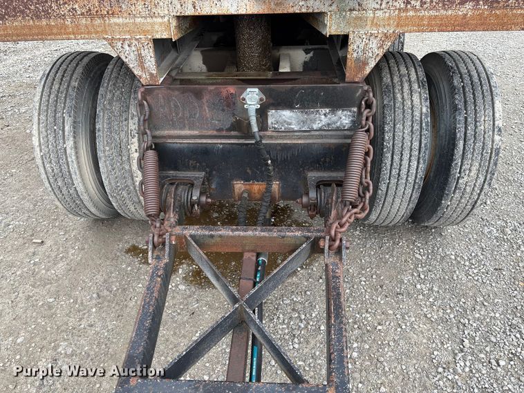 image for item FC1756 1979 end dump pup trailer