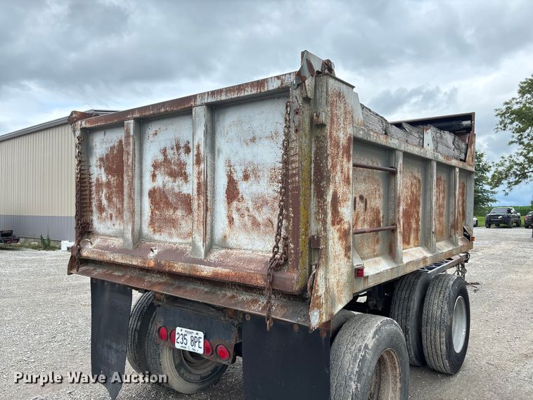 image for item FC1756 1979 end dump pup trailer