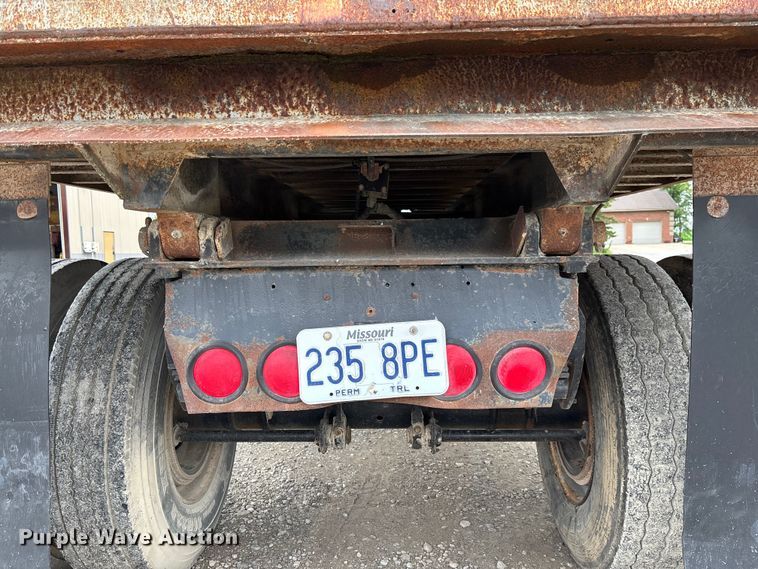 image for item FC1756 1979 end dump pup trailer