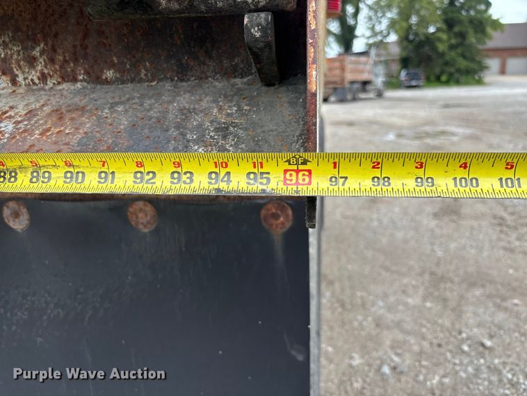 image for item FC1756 1979 end dump pup trailer