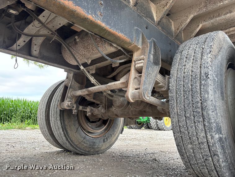 image for item FC1756 1979 end dump pup trailer