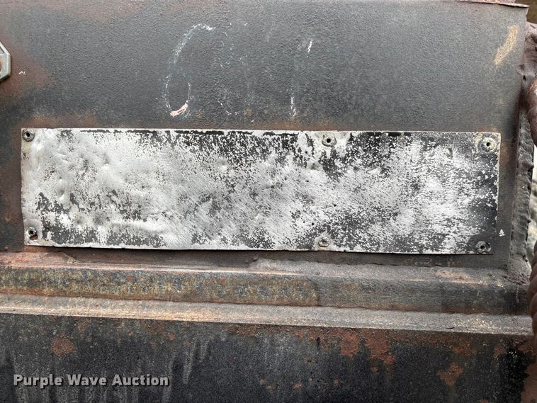 image for item FC1756 1979 end dump pup trailer