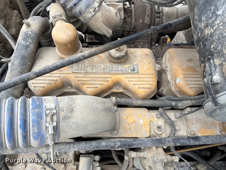 image for item FC1757 1993 Freightliner FLD120 dump truck