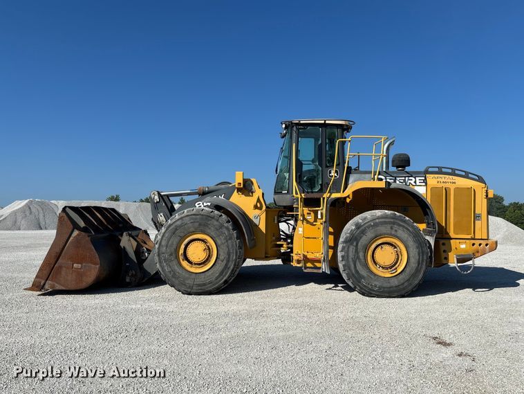 image for item FC1827 2011 John Deere 844K wheel loader