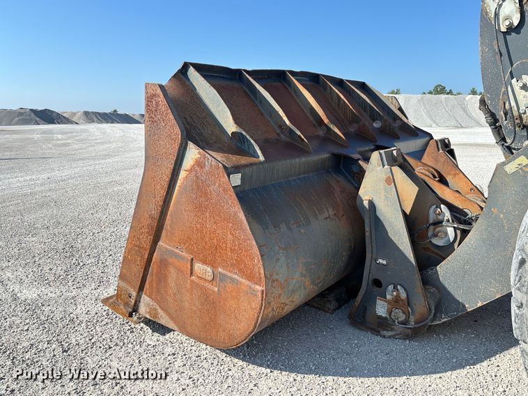image for item FC1827 2011 John Deere 844K wheel loader