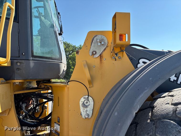image for item FC1827 2011 John Deere 844K wheel loader