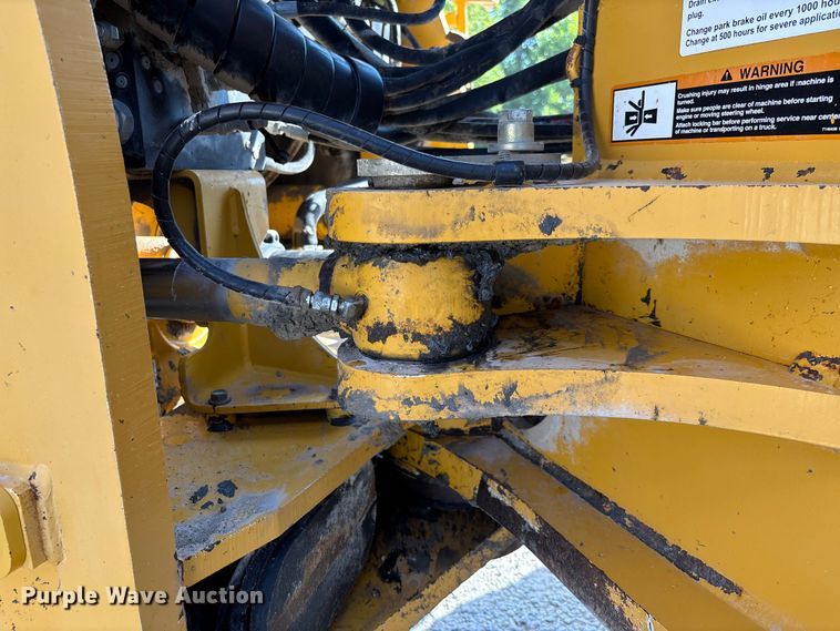 image for item FC1827 2011 John Deere 844K wheel loader
