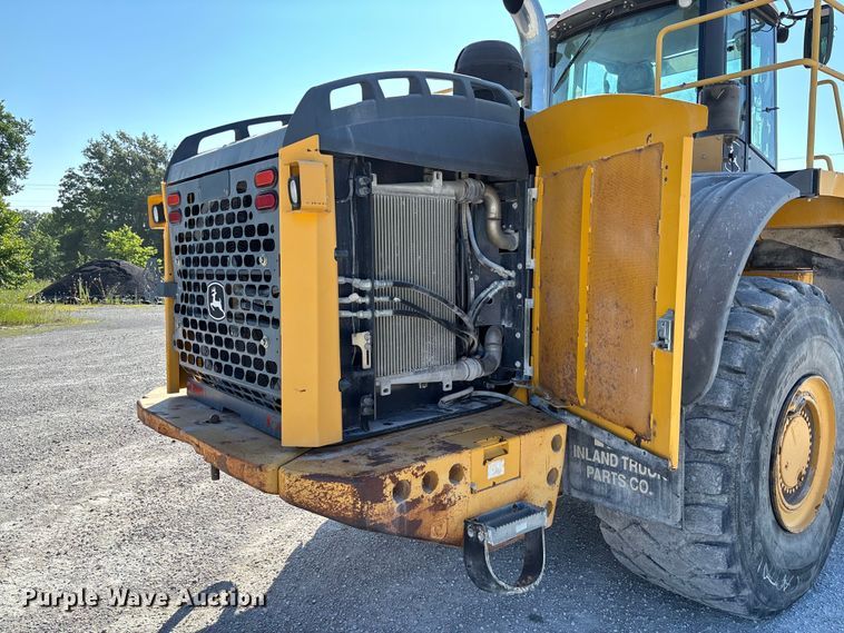 image for item FC1827 2011 John Deere 844K wheel loader