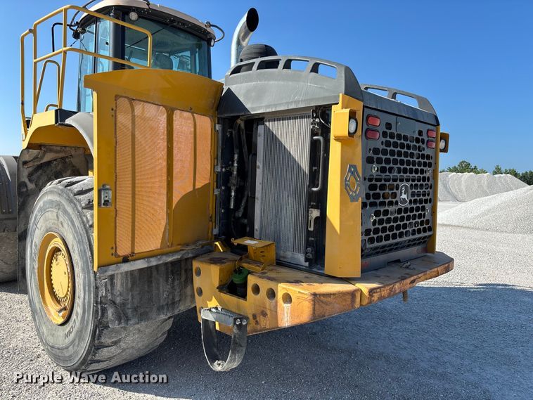image for item FC1827 2011 John Deere 844K wheel loader