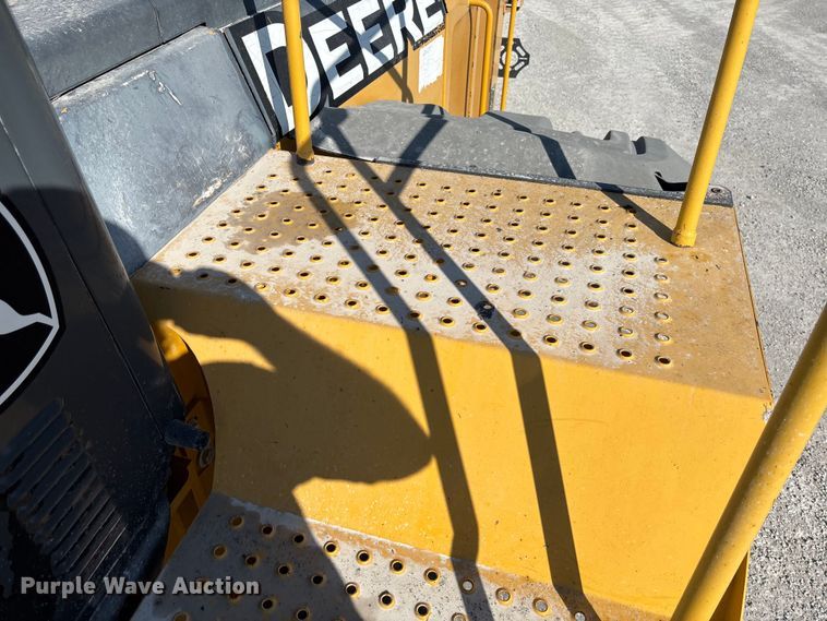 image for item FC1827 2011 John Deere 844K wheel loader