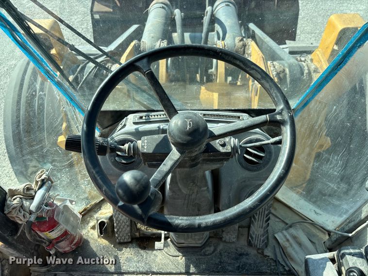 image for item FC1827 2011 John Deere 844K wheel loader