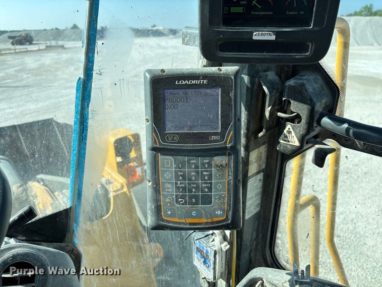 image for item FC1827 2011 John Deere 844K wheel loader