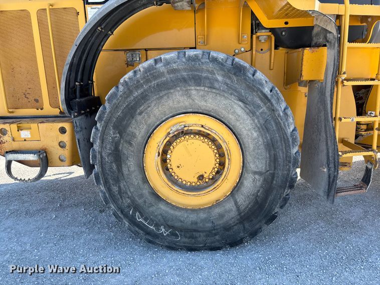 image for item FC1827 2011 John Deere 844K wheel loader
