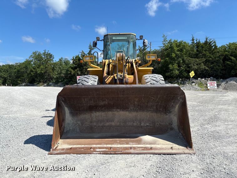 image for item FC1829 2005 Kawasaki 85ZV wheel loader