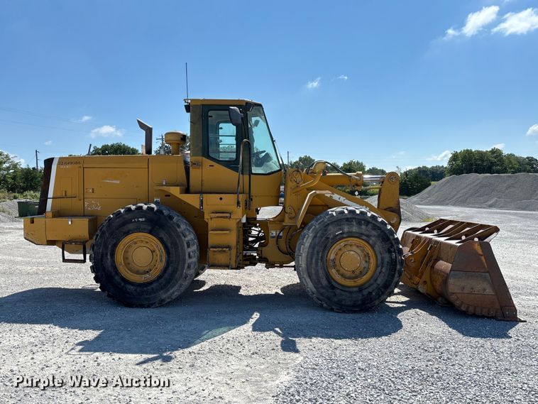 image for item FC1829 2005 Kawasaki 85ZV wheel loader