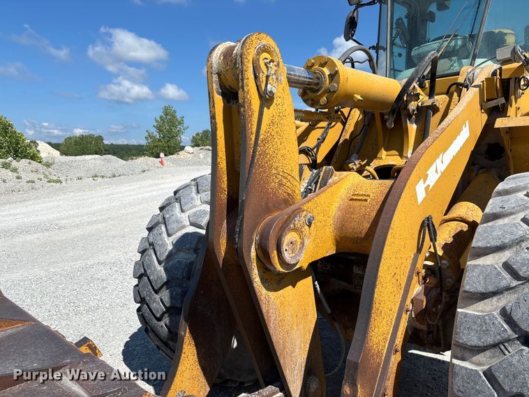 image for item FC1829 2005 Kawasaki 85ZV wheel loader