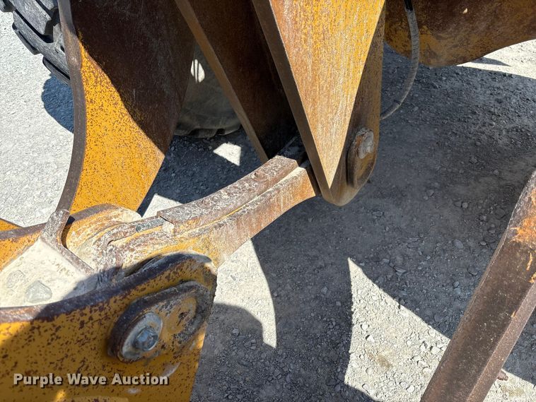 image for item FC1829 2005 Kawasaki 85ZV wheel loader
