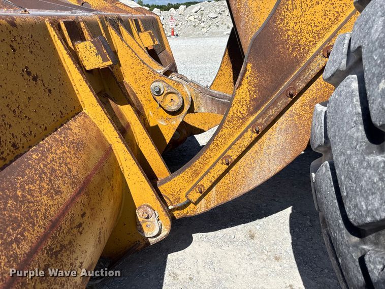 image for item FC1829 2005 Kawasaki 85ZV wheel loader