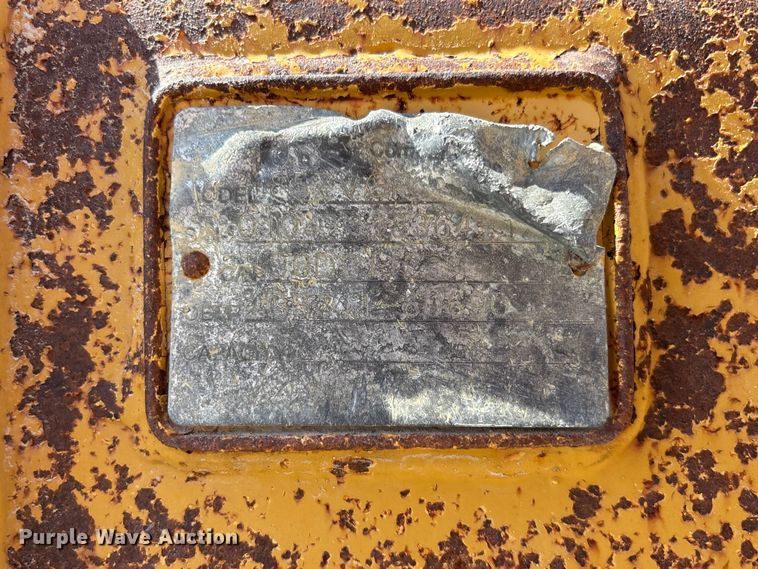 image for item FC1829 2005 Kawasaki 85ZV wheel loader