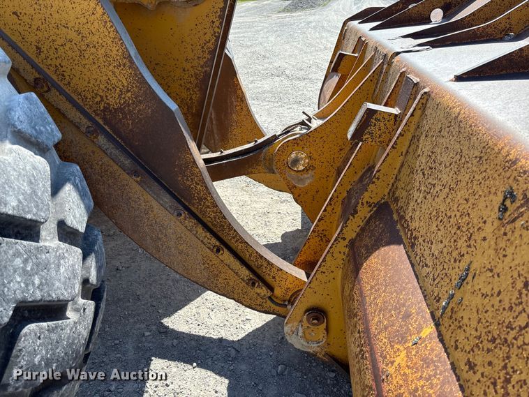 image for item FC1829 2005 Kawasaki 85ZV wheel loader
