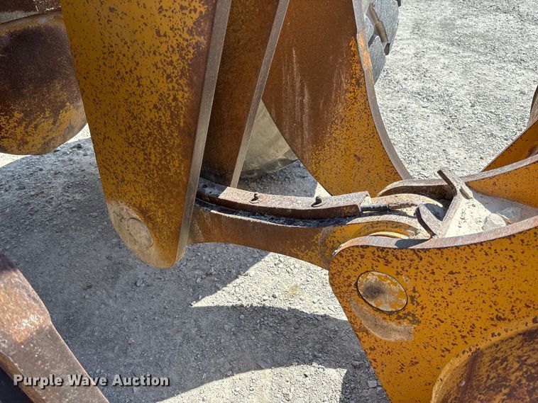 image for item FC1829 2005 Kawasaki 85ZV wheel loader
