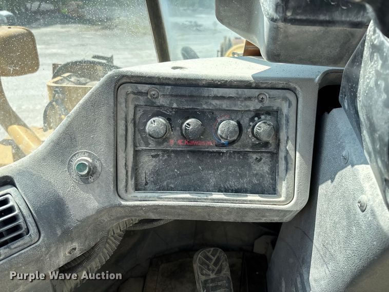 image for item FC1829 2005 Kawasaki 85ZV wheel loader