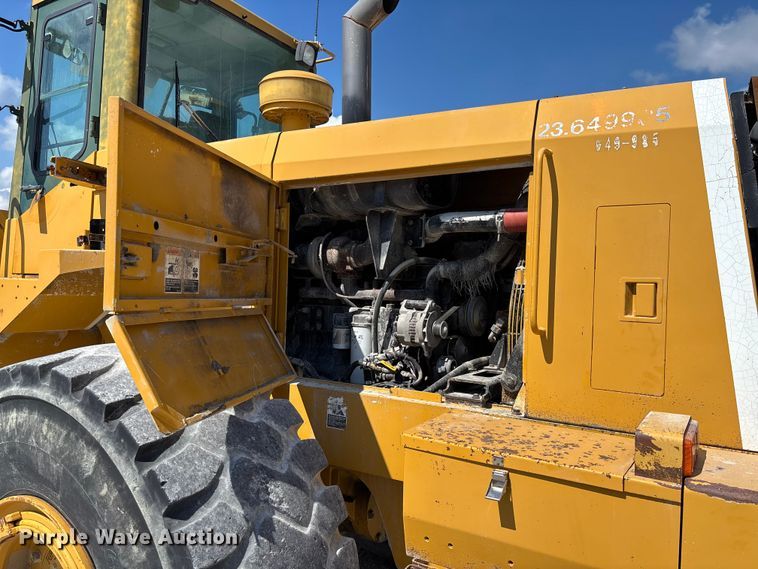 image for item FC1829 2005 Kawasaki 85ZV wheel loader