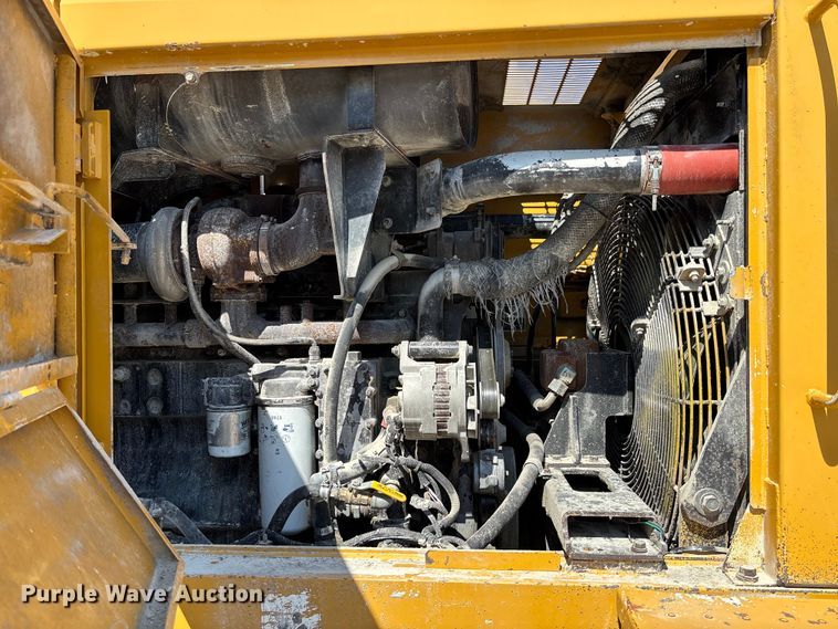 image for item FC1829 2005 Kawasaki 85ZV wheel loader