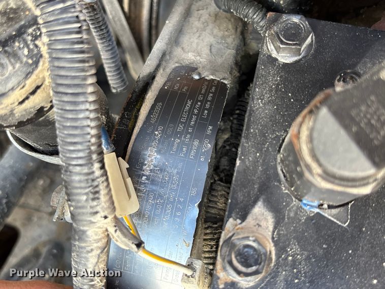 image for item FC1829 2005 Kawasaki 85ZV wheel loader